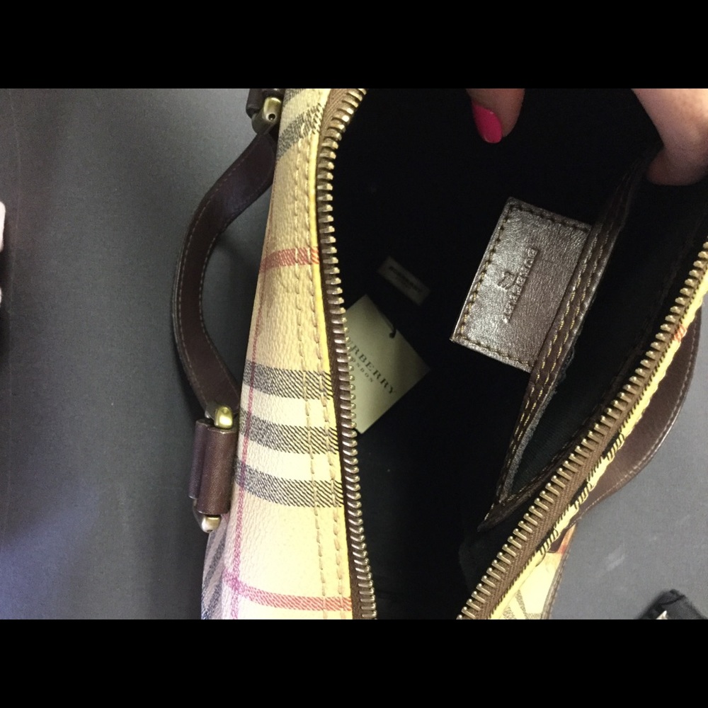 Burberry Handbag - Picture 4 of 4